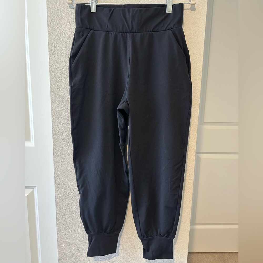 Public Rec Women’s Black Joggers
